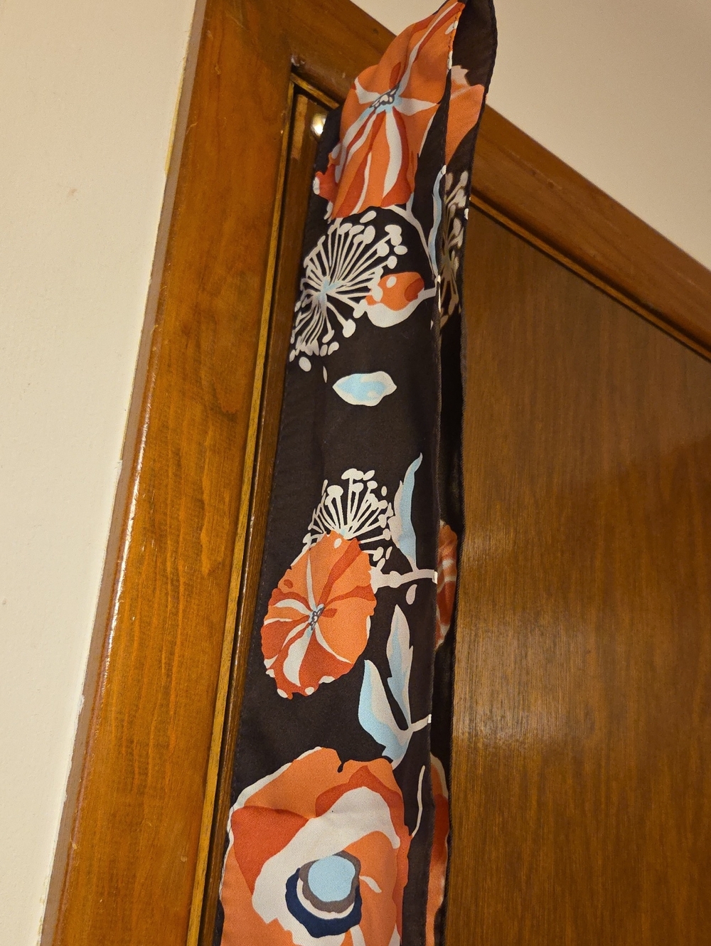 LOFT BRAND NEW Bold Floral Dark Brown and Orange Belt